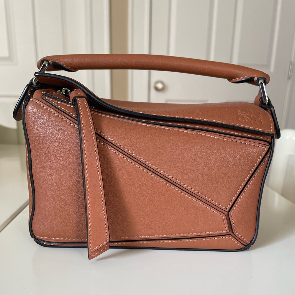 Loewe Mini Puzzle Tan